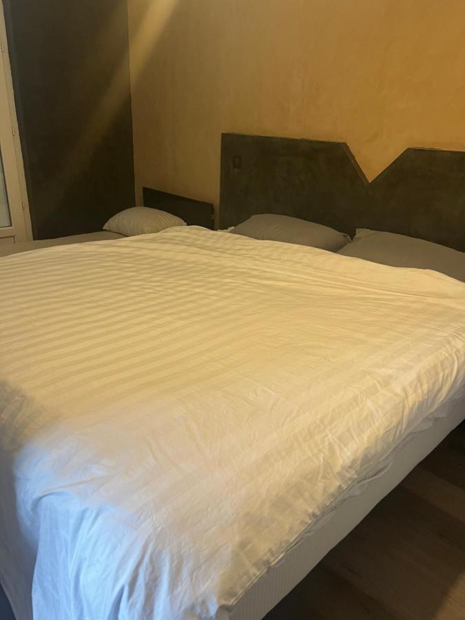 Residence Bord De Loire Euro 6 Decize Esterno foto